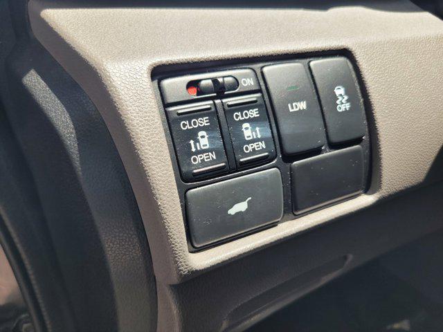 used 2016 Honda Odyssey car, priced at $13,700