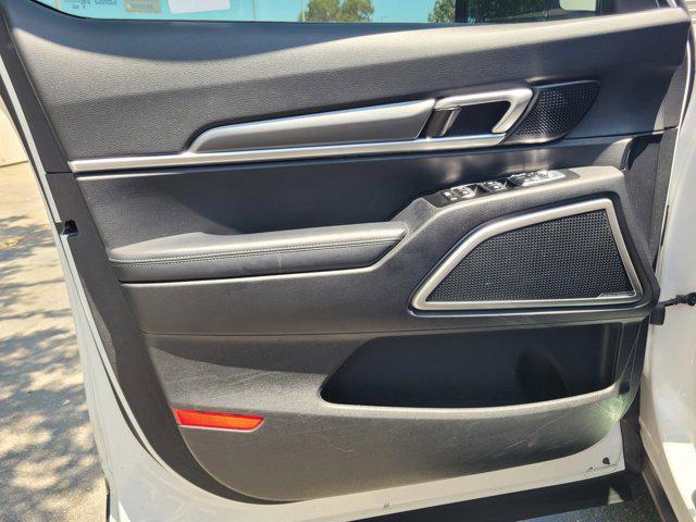 used 2022 Kia Telluride car, priced at $30,999
