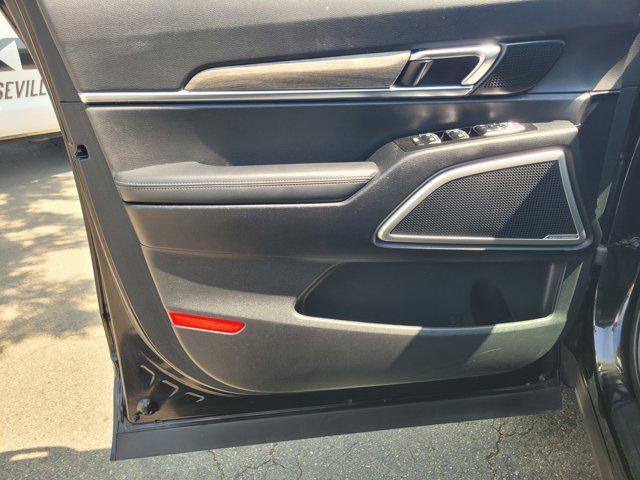 used 2022 Kia Telluride car, priced at $30,200