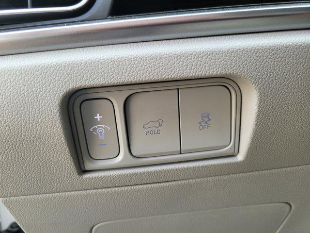 new 2025 Kia Sorento car, priced at $45,705