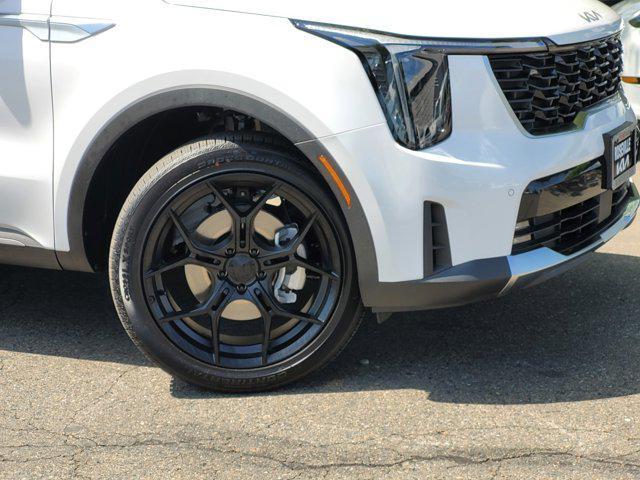 new 2025 Kia Sorento car, priced at $46,705