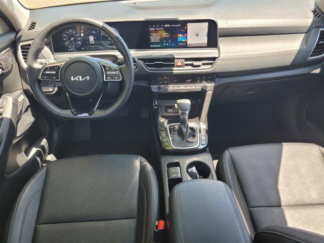 used 2024 Kia Seltos car, priced at $26,999