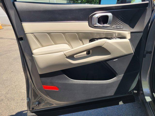 used 2023 Kia Sorento Plug-In Hybrid car, priced at $40,999
