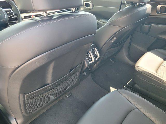 new 2025 Kia Sorento car, priced at $45,645