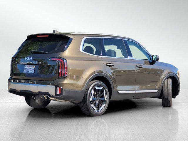 used 2024 Kia Telluride car, priced at $40,901