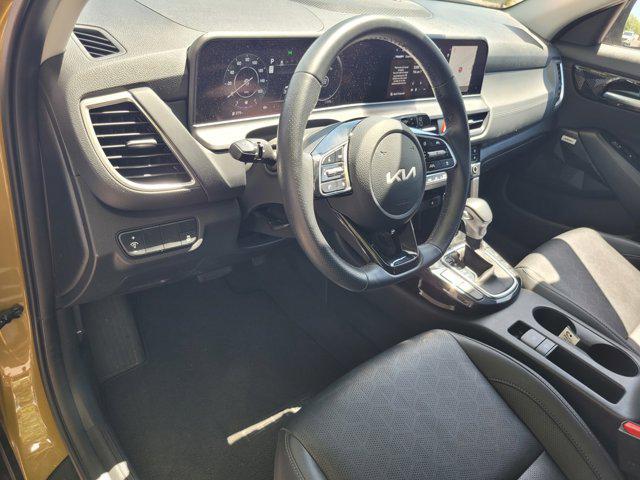 used 2024 Kia Seltos car, priced at $27,999