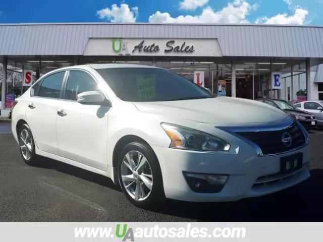 used 2014 Nissan Altima car, priced at $11,800