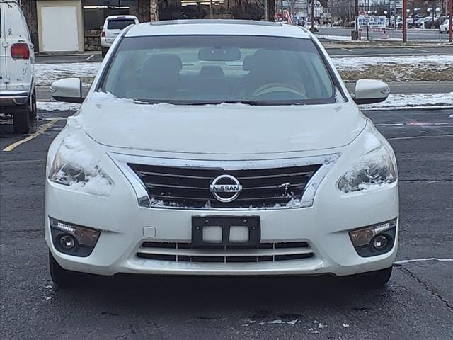used 2014 Nissan Altima car, priced at $11,300