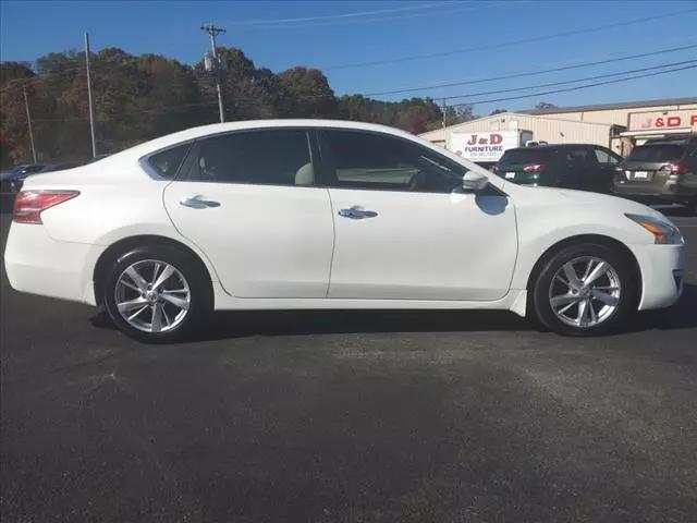 used 2014 Nissan Altima car, priced at $11,800