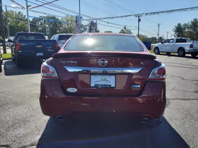 used 2014 Nissan Altima car, priced at $11,900