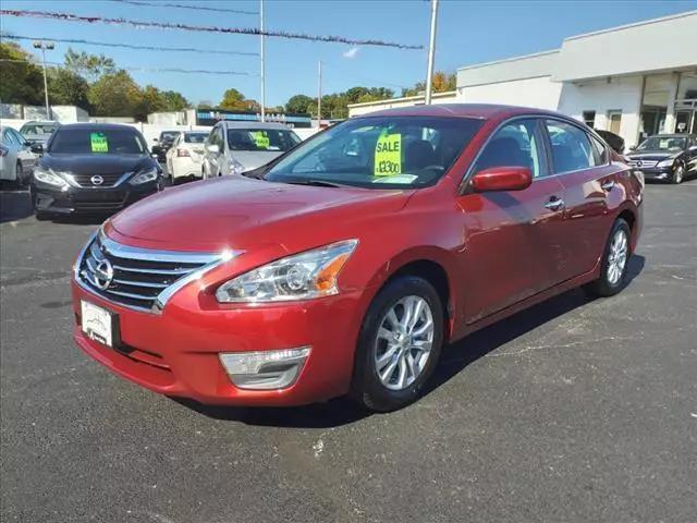 used 2014 Nissan Altima car, priced at $11,900