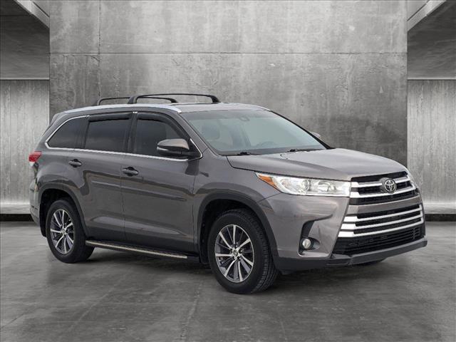 used 2019 Toyota Highlander car, priced at $29,600