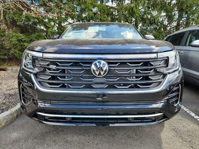 new 2024 Volkswagen Atlas Cross Sport car, priced at $52,001