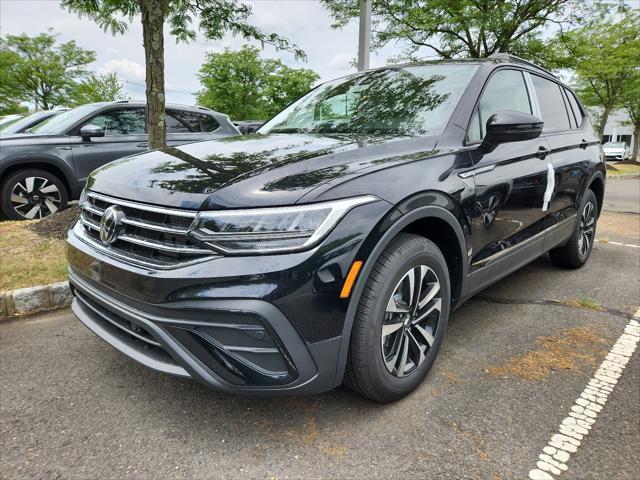 new 2024 Volkswagen Tiguan car, priced at $33,081