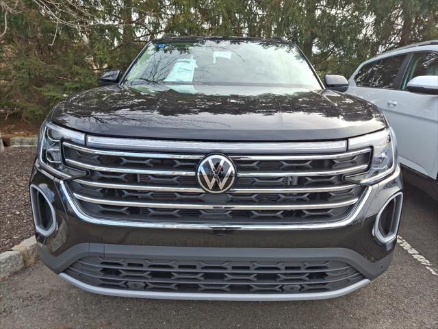 new 2025 Volkswagen Atlas car, priced at $48,817