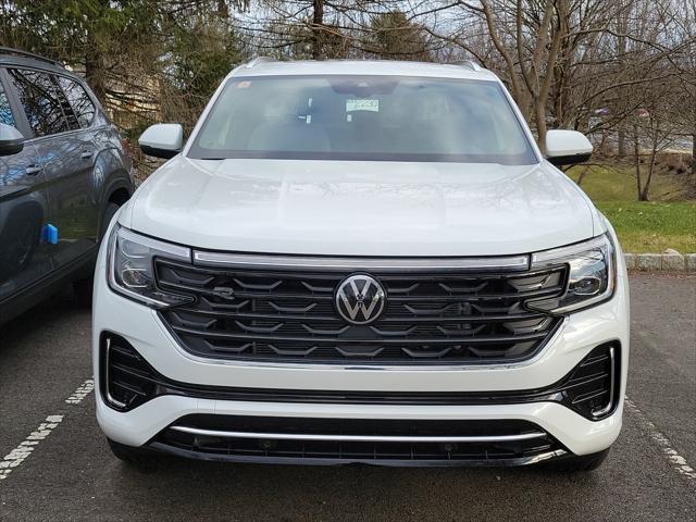 new 2024 Volkswagen Atlas Cross Sport car, priced at $53,061