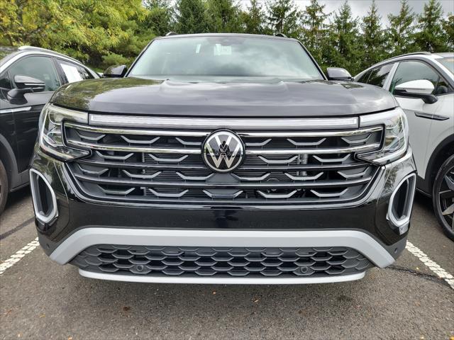 new 2024 Volkswagen Atlas car, priced at $50,101