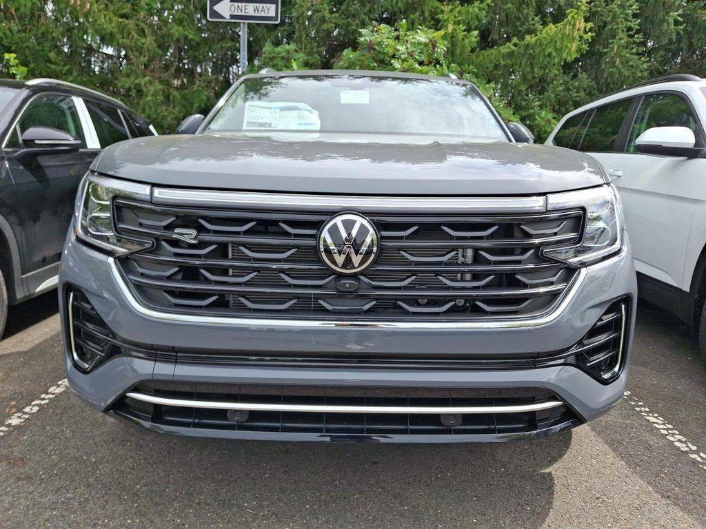 new 2026 Volkswagen Atlas Cross Sport car, priced at $57,280
