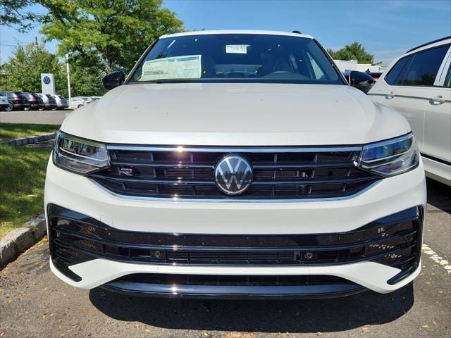 new 2024 Volkswagen Tiguan car, priced at $39,004