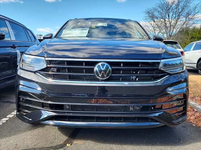 new 2024 Volkswagen Tiguan car, priced at $38,609