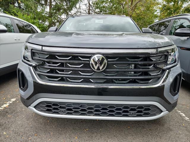 new 2024 Volkswagen Atlas Cross Sport car, priced at $45,681