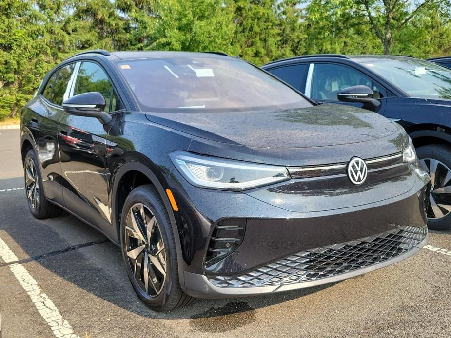 new 2023 Volkswagen ID.4 car, priced at $54,901