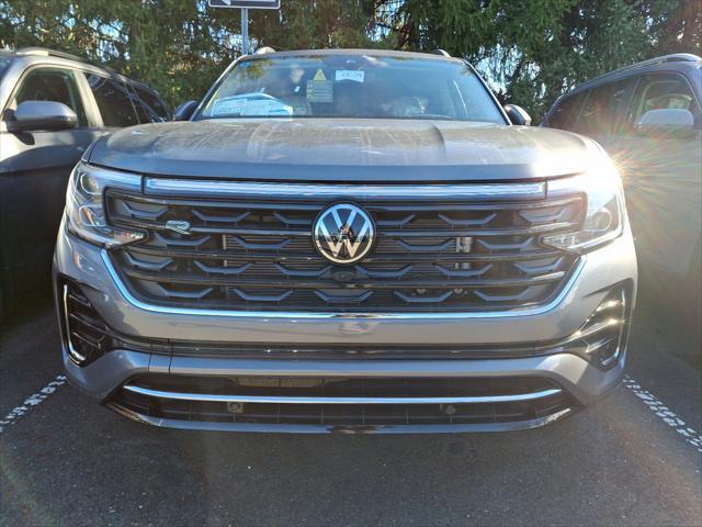 new 2025 Volkswagen Atlas car, priced at $55,906