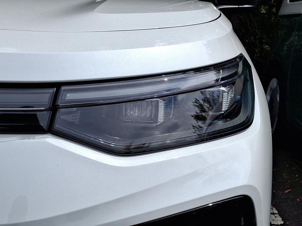 new 2025 Volkswagen Tiguan car, priced at $39,459