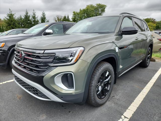 new 2024 Volkswagen Atlas car, priced at $54,386