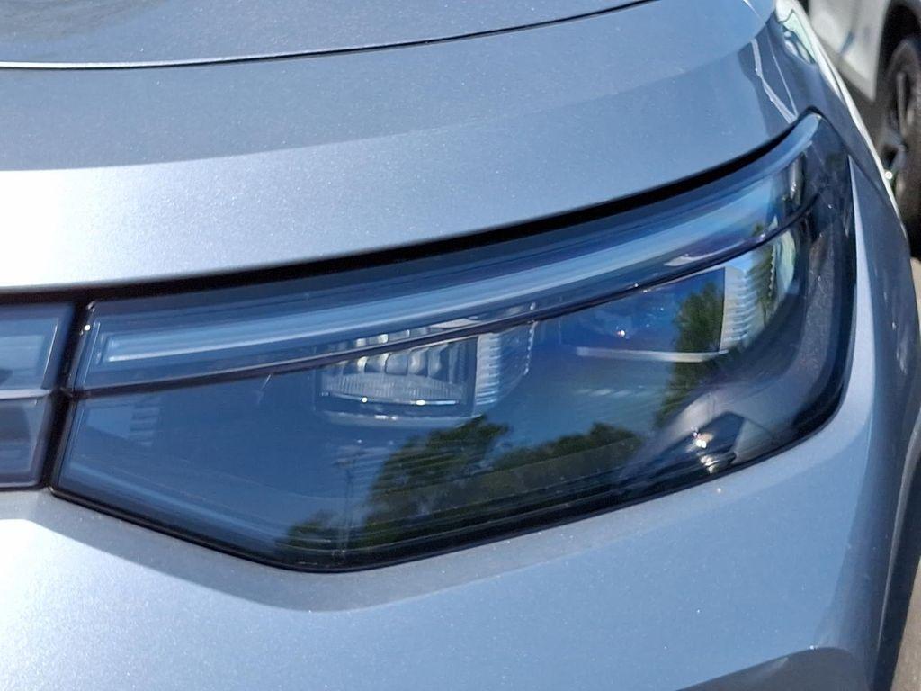 new 2025 Volkswagen Tiguan car, priced at $37,981