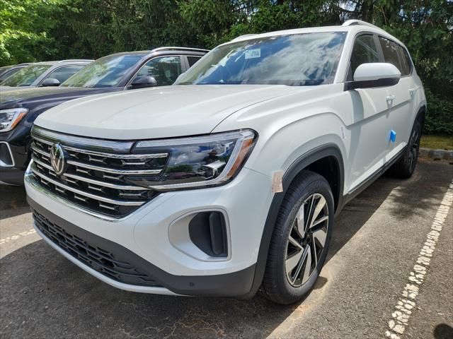 new 2024 Volkswagen Atlas car, priced at $51,321