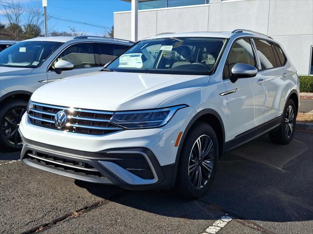 new 2024 Volkswagen Tiguan car, priced at $36,051