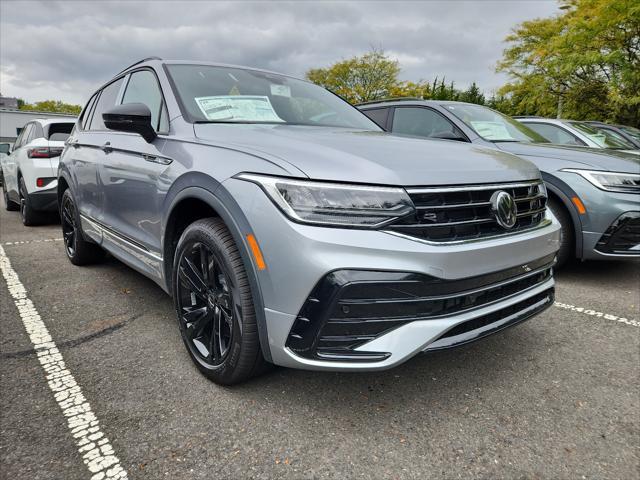 new 2024 Volkswagen Tiguan car, priced at $38,379