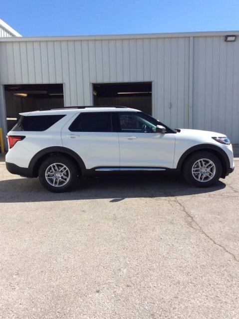 new 2025 Ford Explorer car, priced at $42,930