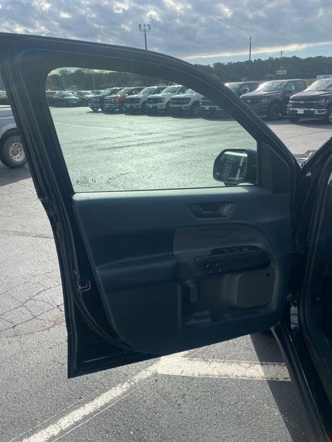 new 2025 Ford Maverick car, priced at $39,148
