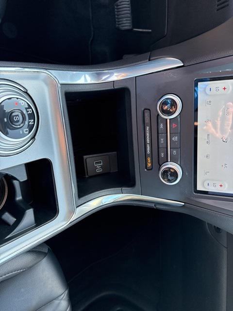 used 2024 Ford Edge car, priced at $29,990