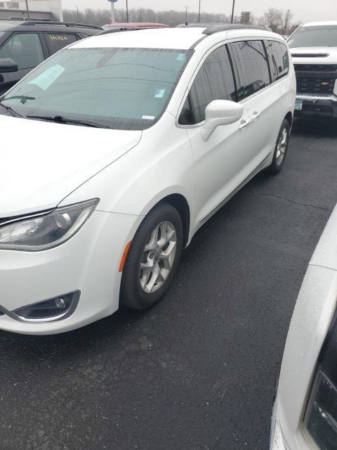 used 2017 Chrysler Pacifica car, priced at $9,674