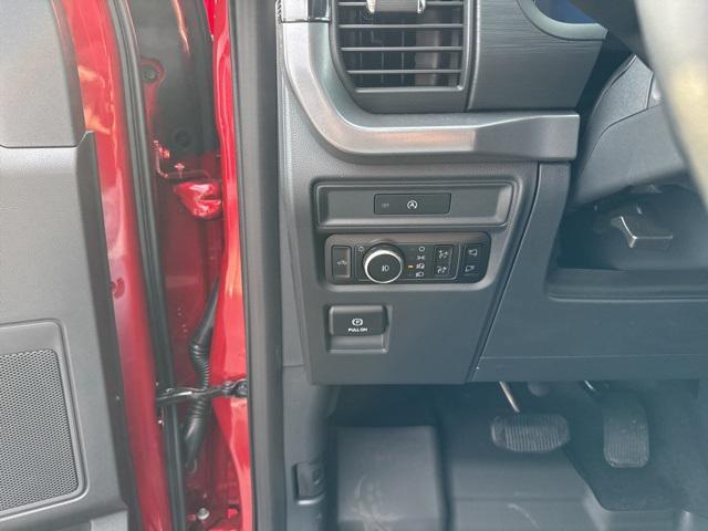 new 2025 Ford F-150 car, priced at $55,990