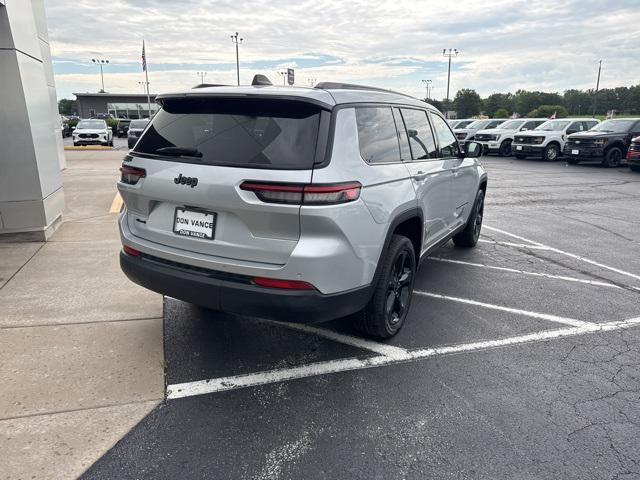 used 2023 Jeep Grand Cherokee L car, priced at $31,990