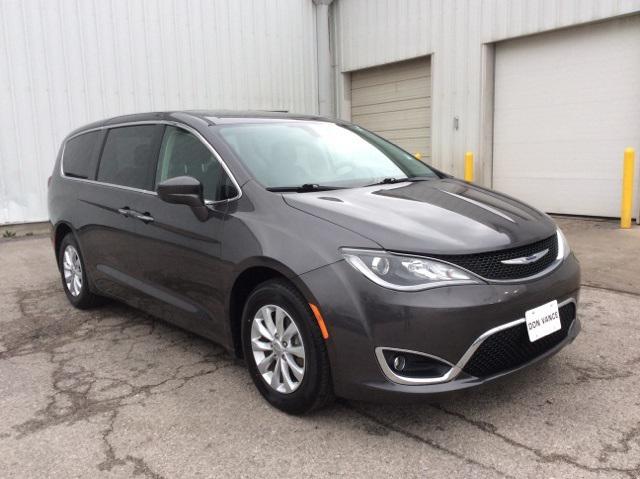 used 2019 Chrysler Pacifica car, priced at $14,990