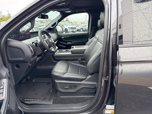 new 2025 Ford Expedition Max car, priced at $85,284