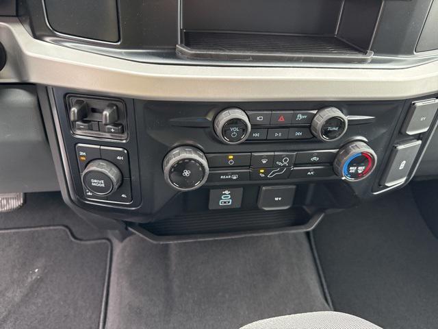 new 2025 Ford F-250 car, priced at $55,871