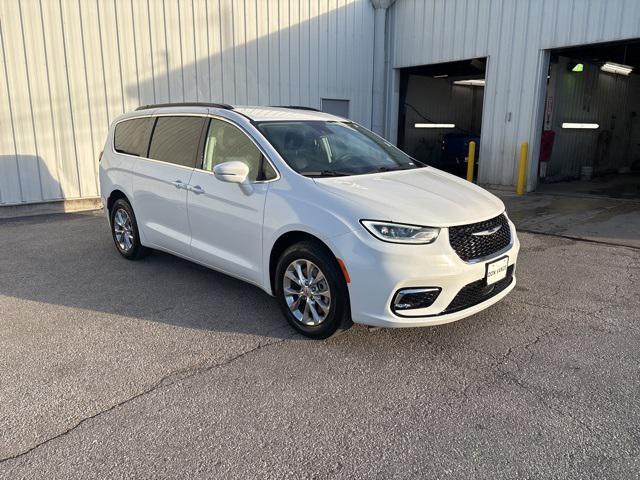 used 2022 Chrysler Pacifica car, priced at $27,988