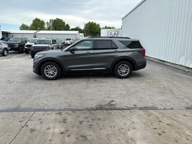 new 2025 Ford Explorer car, priced at $41,992