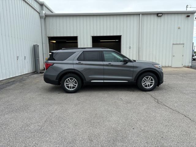 new 2025 Ford Explorer car, priced at $41,992