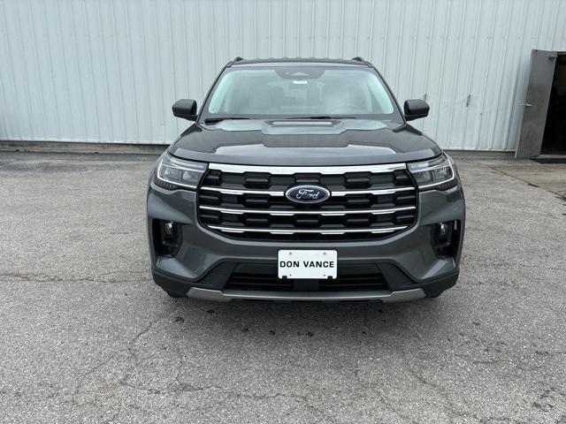 new 2025 Ford Explorer car, priced at $41,992