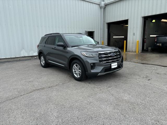 new 2025 Ford Explorer car, priced at $41,992