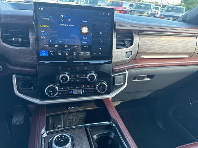 used 2022 Ford Expedition car, priced at $43,990