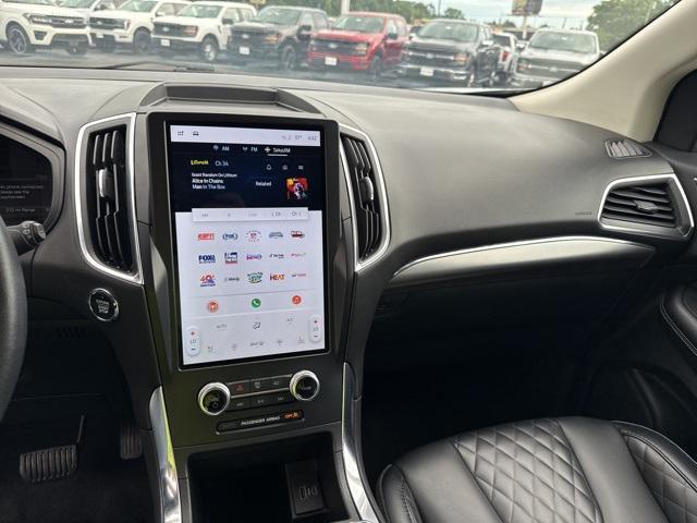 used 2024 Ford Edge car, priced at $27,989