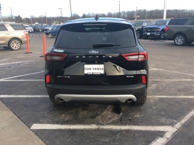 new 2025 Ford Escape car, priced at $30,052